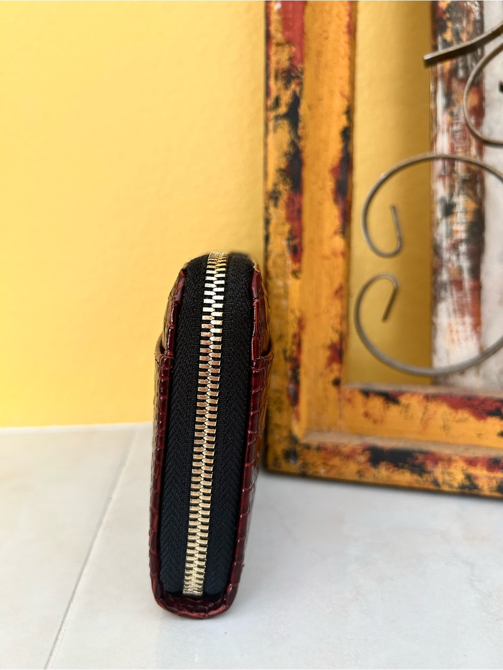 Sézane Victoria Wallet | Burgundy Crocodile Print Leather | Made in Portugal - Picture 4 of 11